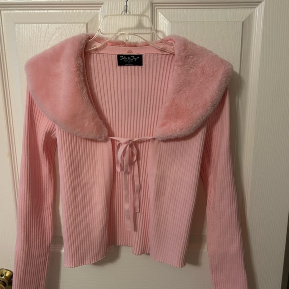 Jolie Sweaters - Jolie and joy pink cardigan with removable fur neckline. MED